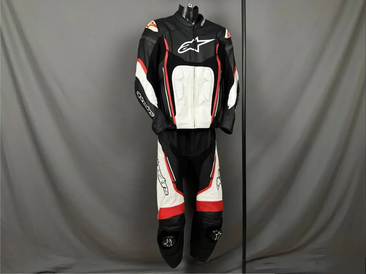 Мотокомбінезон Alpinestars Motegi v2 2 PC — фото 1