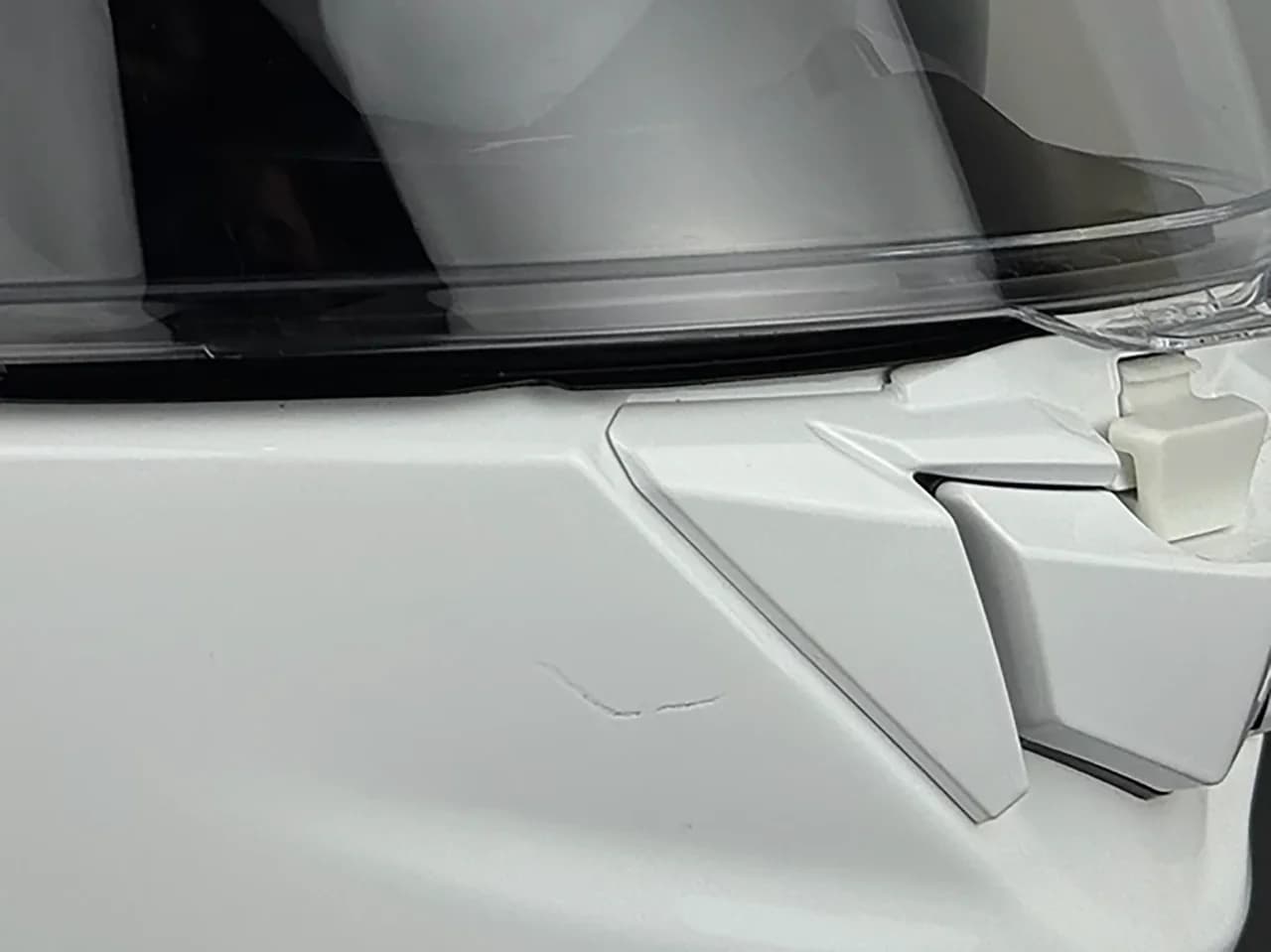 Шолом Shoei Gt-Air 3 — ознаки користування — фото 2